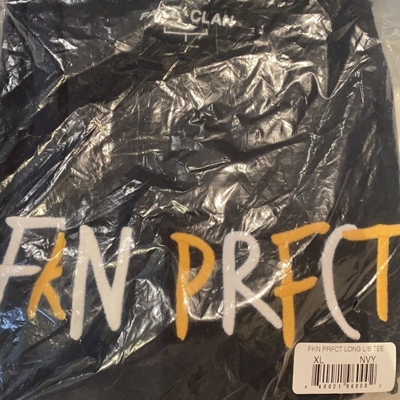 Fkn prfct long sleeve tee - Picture 2 of 3